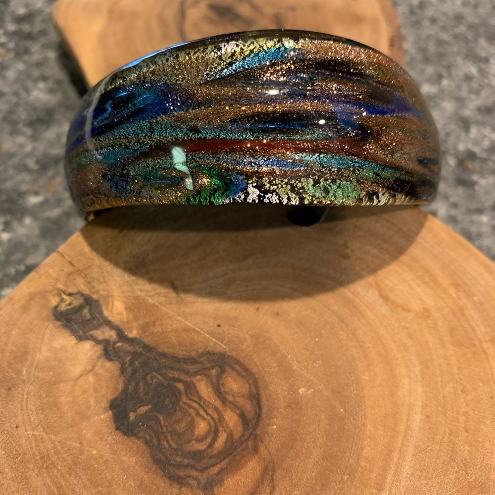 3/$21GLASS MULTI COLORED BANGLE BEAUTIFUL!!